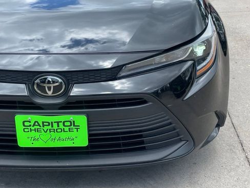 Used 2024 Toyota Corolla LE FWD image 7