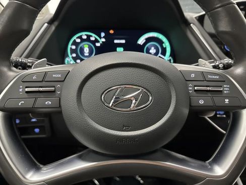 Used 2022 Hyundai Sonata Limited image 16