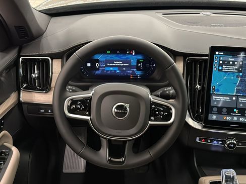 New 2026 Volvo XC90 T8 Plus w/ Protection Package Premier image 12