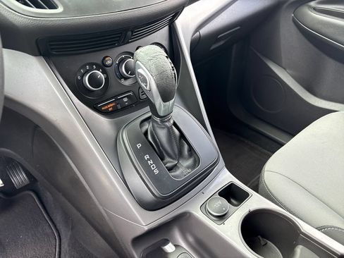 Used 2016 Ford Escape SE FWD image 26