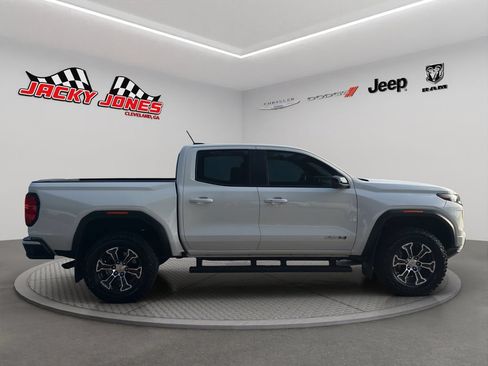 Used 2024 GMC Canyon AT4 w/ Technology Package AWD/4WD image 10
