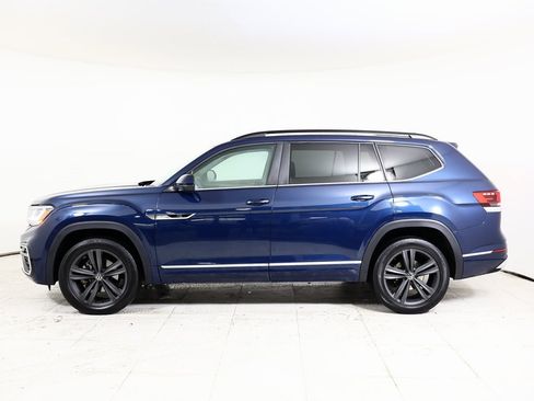 Used 2021 Volkswagen Atlas SE w/ Panoramic Sunroof Package image 12