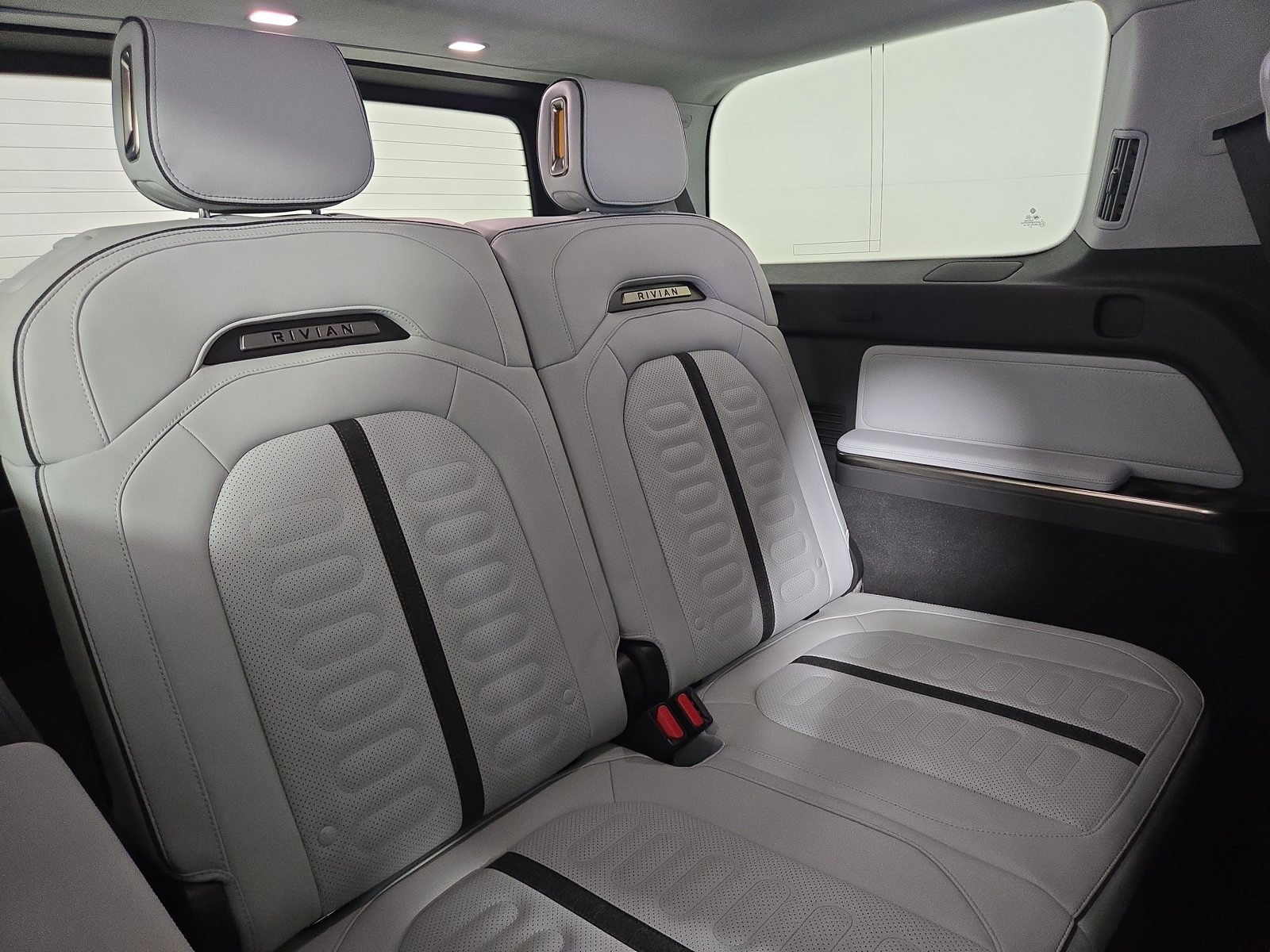 Used 2024 Rivian R1S Adventure Quad AWD/4WD image 25