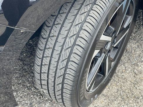 Used 2024 Nissan Sentra SV image 35