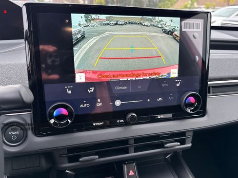 New 2026 Subaru Solterra Premium image 19