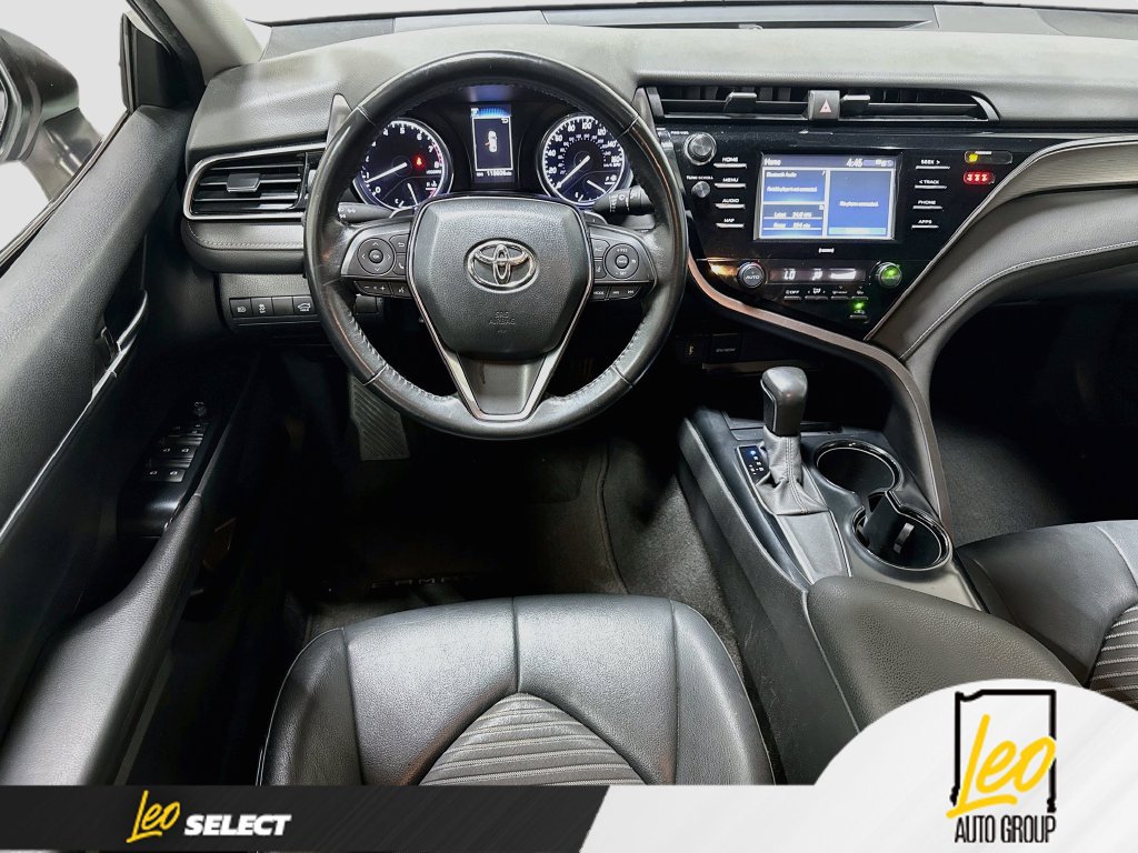 Used 2020 Toyota Camry SE w/ Convenience Package FWD image 23