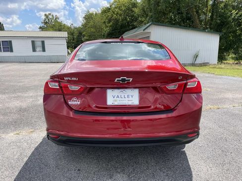 Used 2025 Chevrolet Malibu LT FWD image 5
