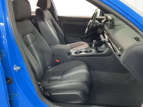 Used 2025 Honda Civic Sport image 26