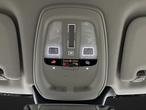 Used 2025 Volvo XC60 B5 Ultra w/ Protection Package Premier image 26