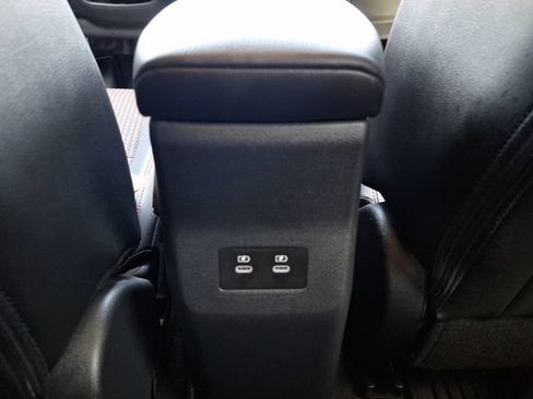 Used 2026 Nissan Kicks SR w/ Cold Weather Package AWD/4WD image 30