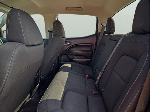 Used 2019 GMC Canyon SLE image 9