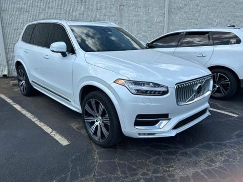 Used 2023 Volvo XC90 B6 Ultimate w/ Lounge Package image 1