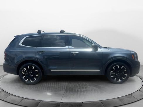 Used 2024 Kia Telluride SX FWD image 2