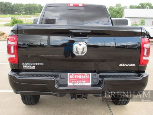 Used 2024 RAM 2500 Laramie w/ Safety Group AWD/4WD image 5