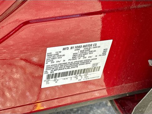 Used 2020 Lincoln Nautilus Reserve w/ Equipment Group 201A image 34