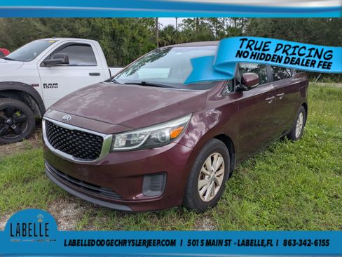 Used 2017 Kia Sedona LX FWD image 4