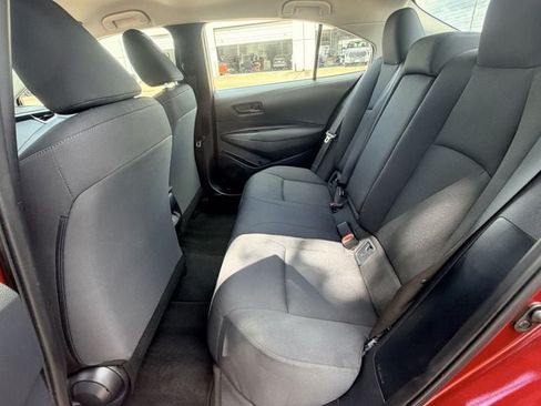 Used 2025 Toyota Corolla LE FWD image 25