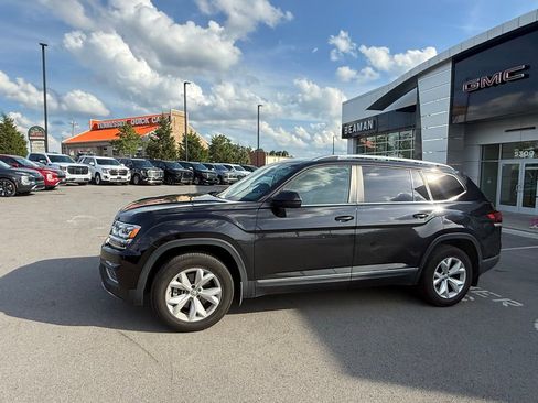 Used 2018 Volkswagen Atlas SEL FWD image 3