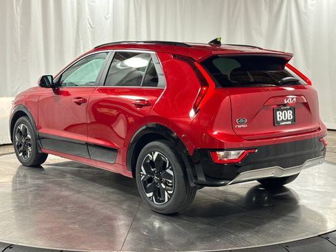 New 2026 Kia Niro Wind w/ Wind Preserve Package FWD image 10
