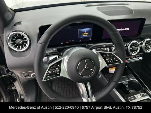 Certified 2026 Mercedes-Benz GLB 250 4MATIC image 11