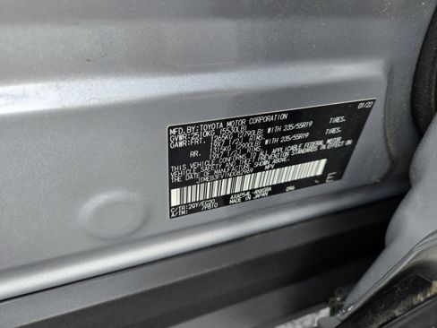 Used 2022 Toyota RAV4 XSE w/ Protection Package (TMS) AWD/4WD image 34