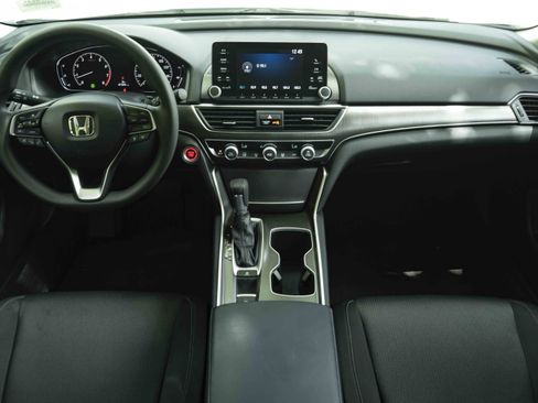 Used 2018 Honda Accord LX image 26
