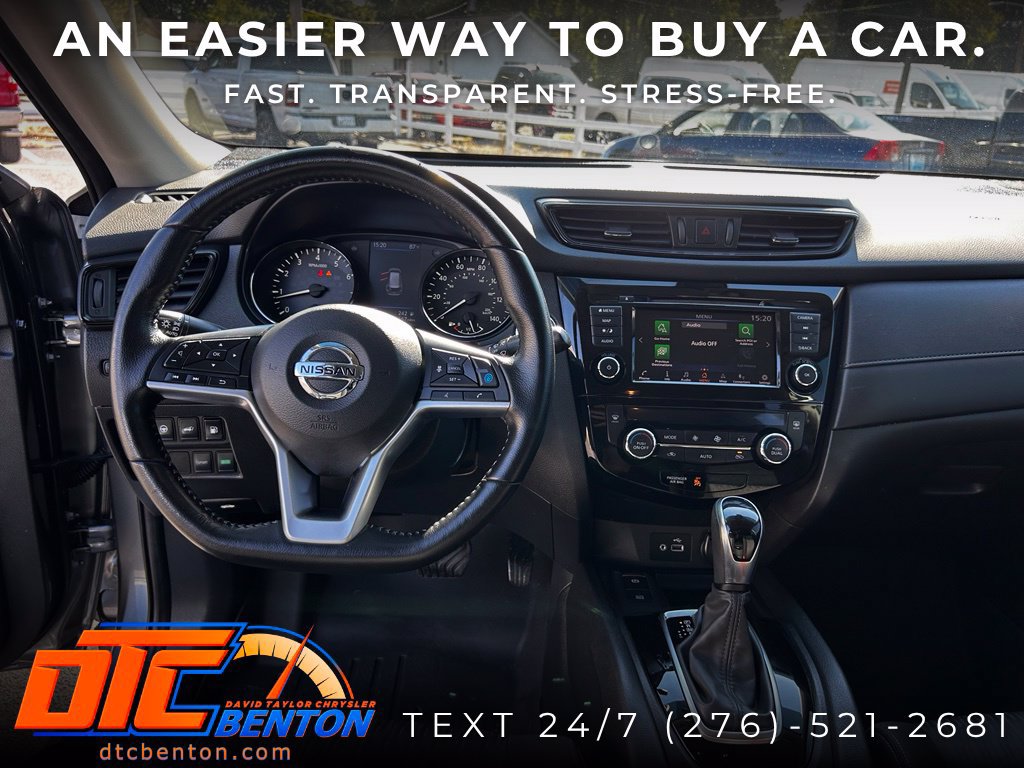 Used 2020 Nissan Rogue SV w/ Premium Package FWD image 13