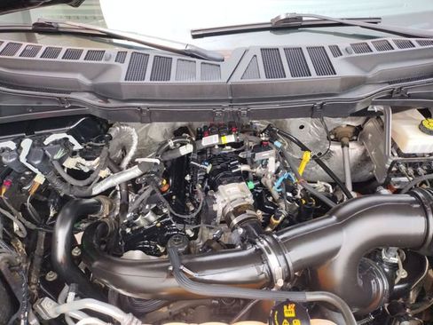 Used 2021 Ford F150 XL w/ STX Appearance Package image 23