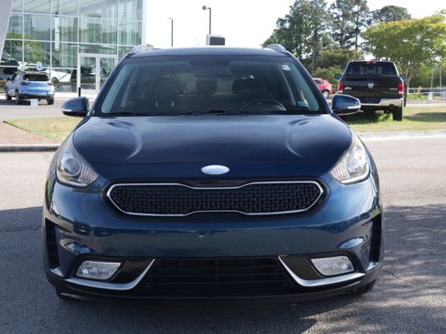 Used 2017 Kia Niro Touring image 9