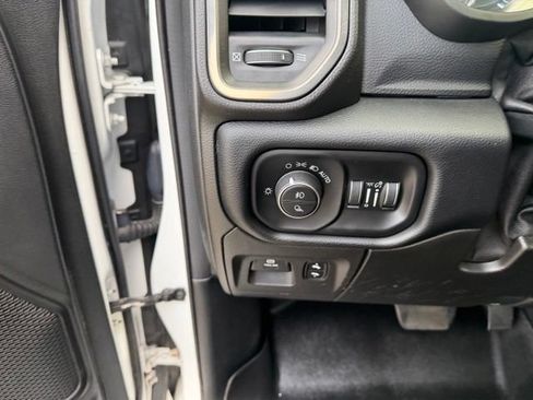 Used 2019 RAM 1500 Sport w/ Level 2 Equipment Group AWD/4WD image 19