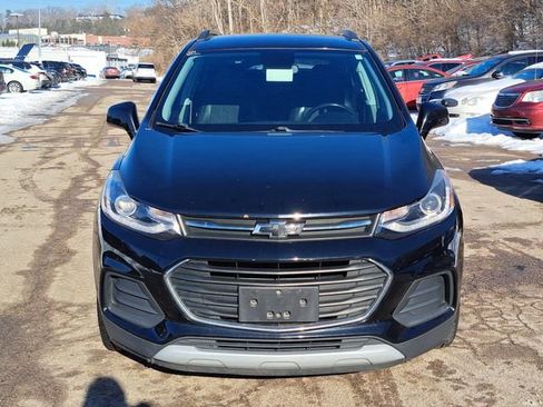 Used 2019 Chevrolet Trax LT w/ LT Convenience Package image 8