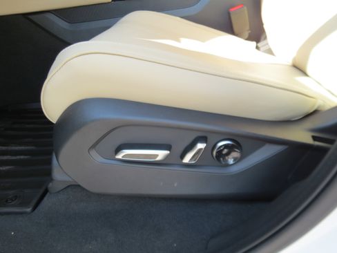 Used 2026 Acura MDX FWD w/ Technology Package image 14