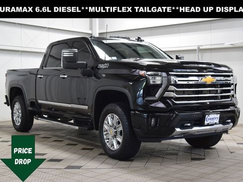 Used 2024 Chevrolet Silverado 2500 High Country w/ High Country Premium Package AWD/4WD image 1