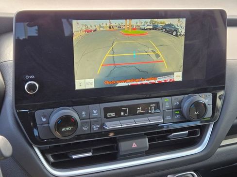 Certified 2025 Toyota Grand Highlander AWD image 23