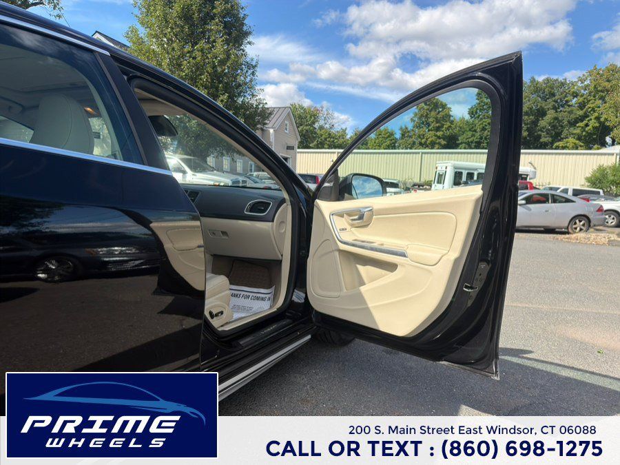 Used 2014 Volvo S60 T5 AWD/4WD image 16
