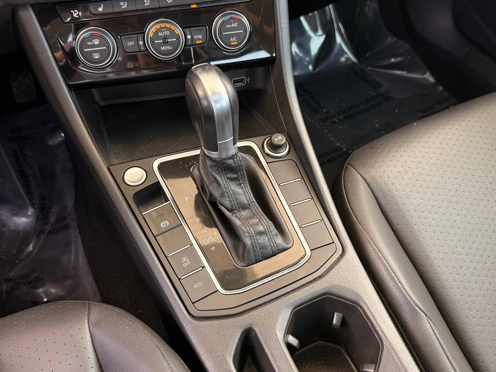 Used 2019 Volkswagen Jetta SE FWD image 33