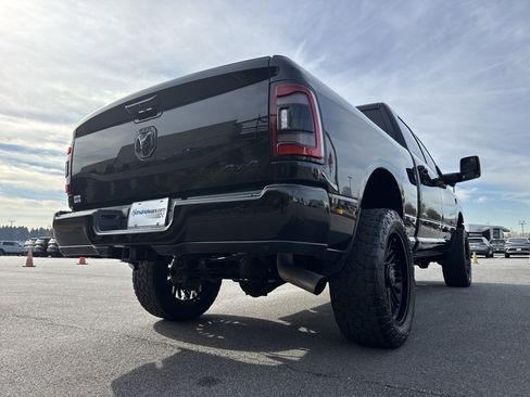 Used 2024 RAM 2500 Big Horn w/ Night Edition image 10