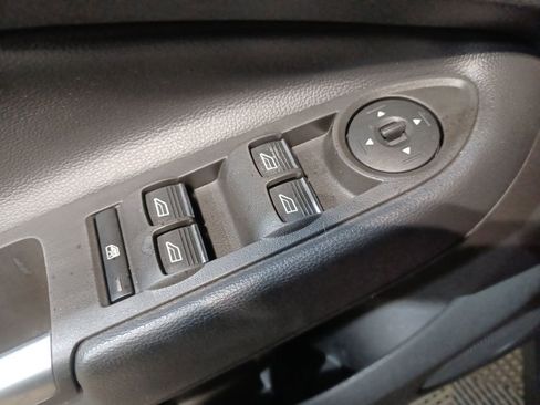 Used 2017 Ford C-MAX Energi SE w/ Equipment Group 401A image 15