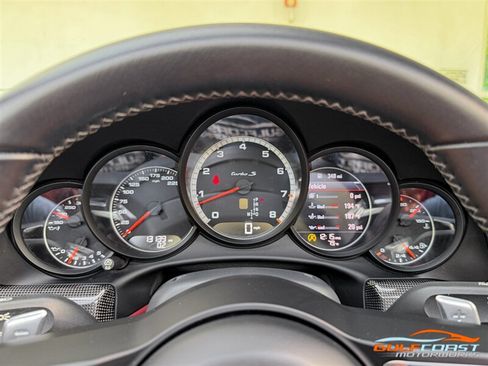 Used 2018 Porsche 911 Turbo S AWD/4WD image 13