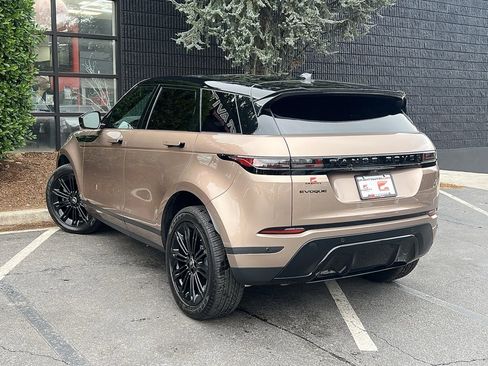 Used 2024 Land Rover Range Rover Evoque S image 17