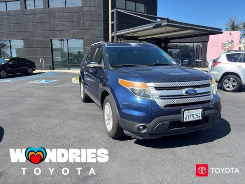 Used 2012 Ford Explorer XLT AWD/4WD image 1