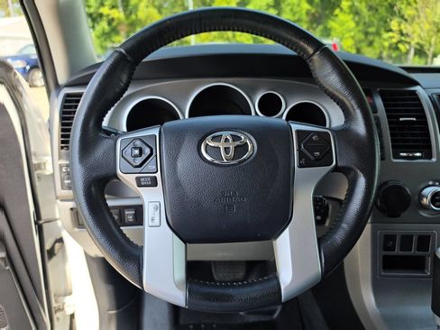 Used 2016 Toyota Sequoia Limited w/ Safety & Convenience Package RWD image 29