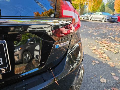 Used 2019 Honda Clarity Plug-In Hybrid image 16