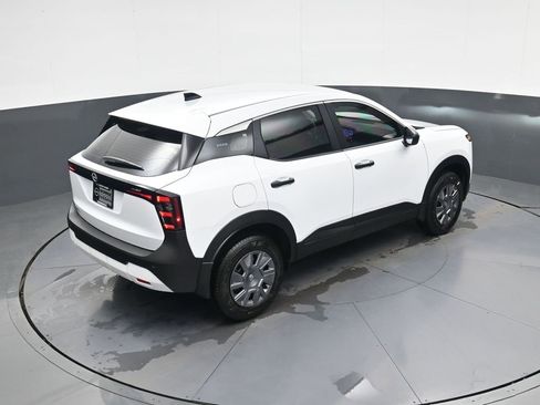 New 2026 Nissan Kicks S image 29