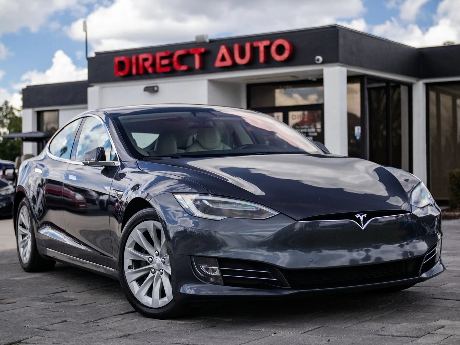 Used 2018 Tesla Model S 75D AWD/4WD image 1