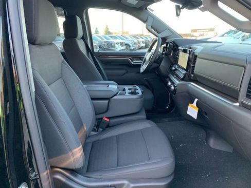 New 2026 GMC Sierra 1500 Elevation image 28