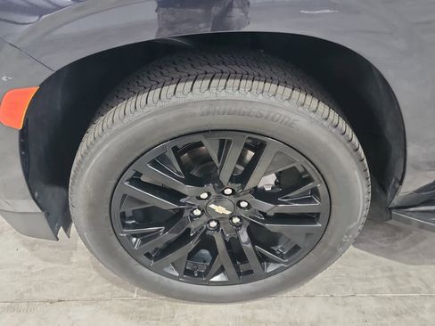 Used 2023 Chevrolet Tahoe LT w/ Luxury Package image 10