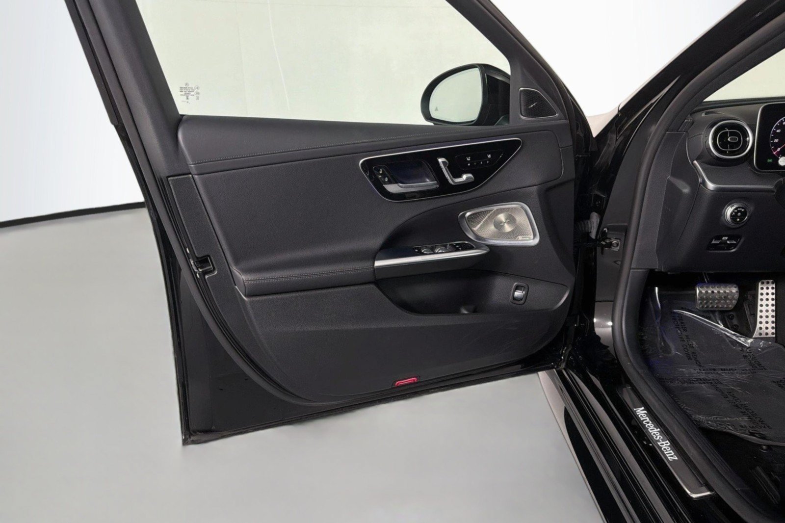 Certified 2024 Mercedes-Benz C 300 Sedan image 24