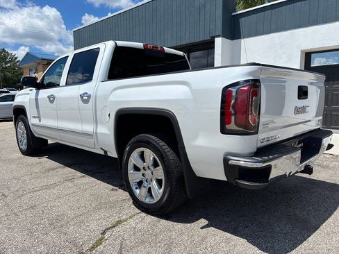 Used 2018 GMC Sierra 1500 SLT AWD/4WD image 9