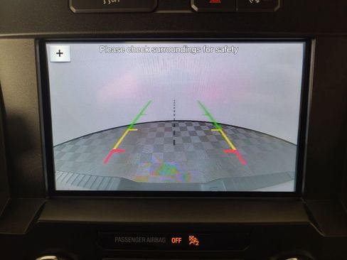 Used 2018 Ford F150 XL w/ Equipment Group 101A Mid image 9